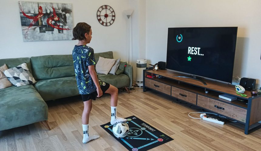 teknikmatresim2 Futbol Matının Sağladığı Avantajlar